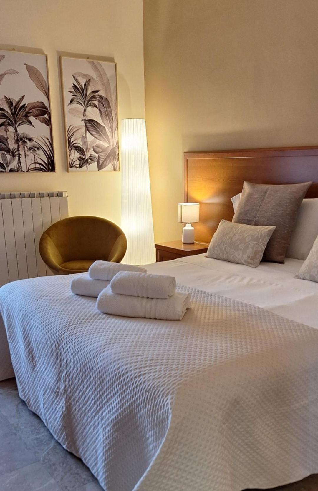 Laranda Rooms Milazzo Oda fotoğraf