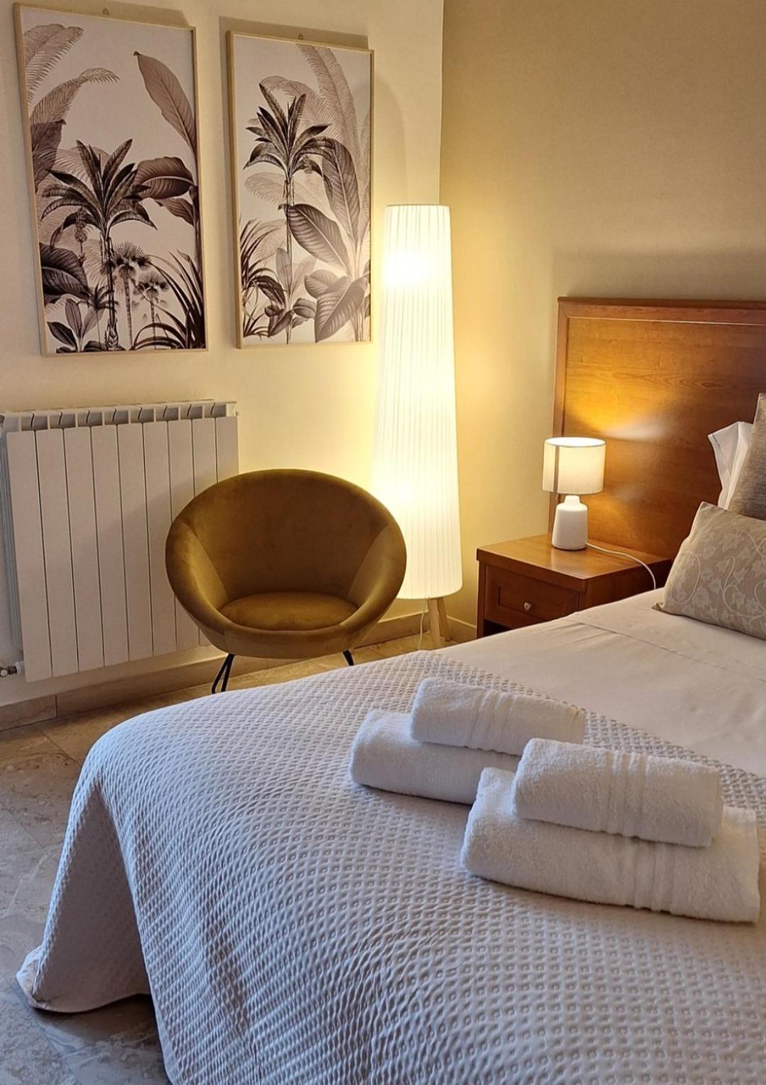 Laranda Rooms Milazzo Oda fotoğraf
